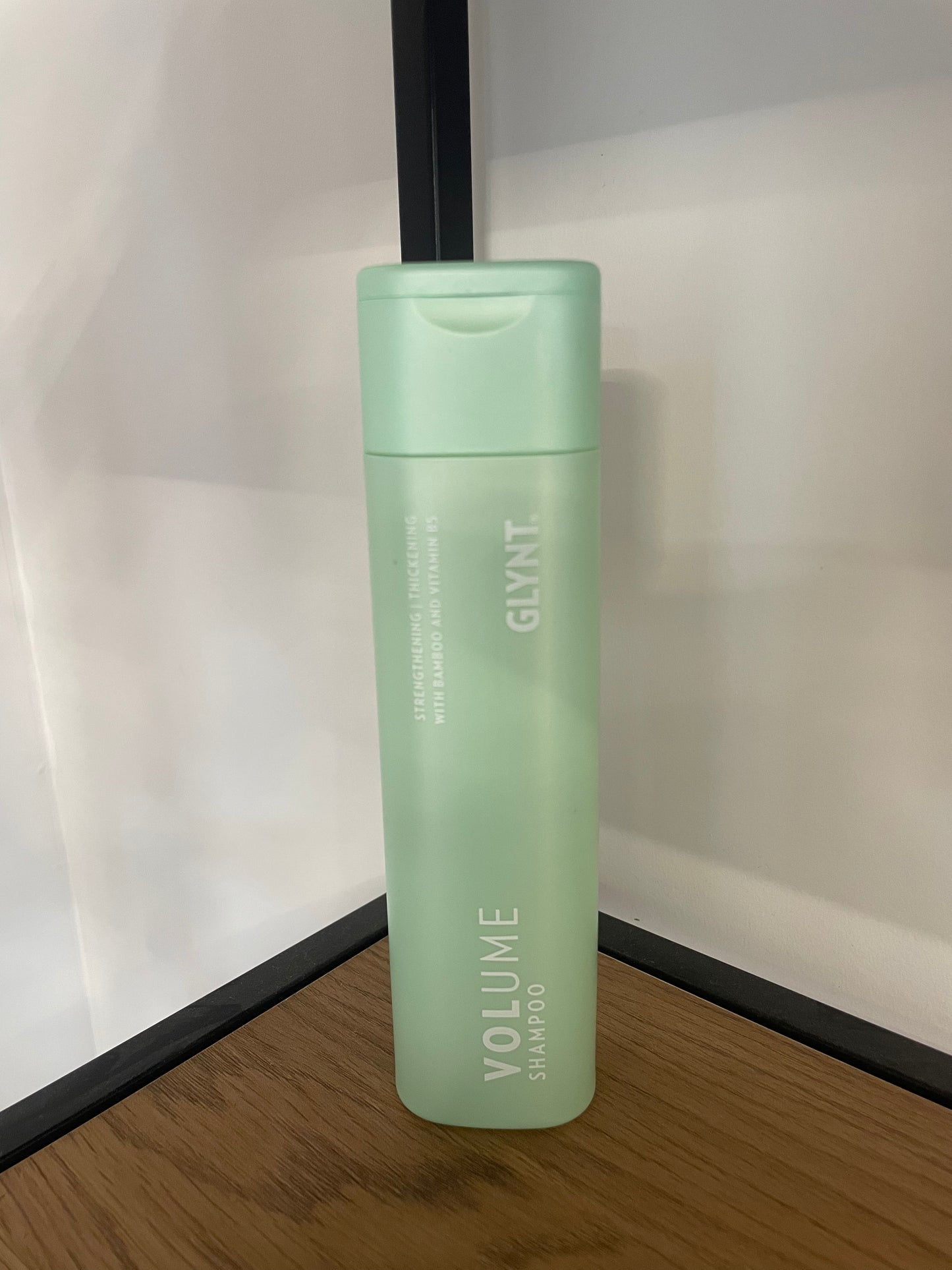 VOLUME shampoo