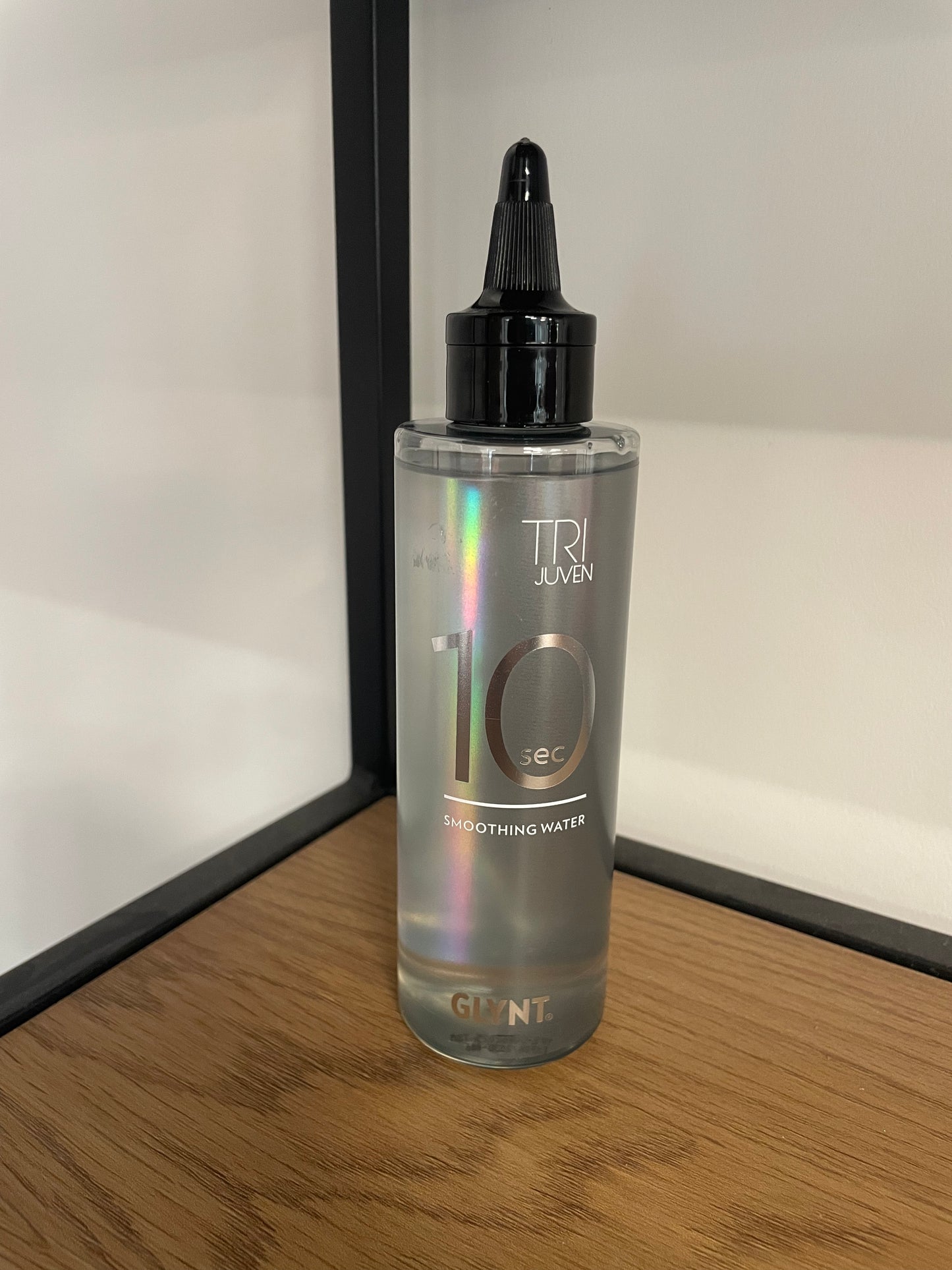 Smoothing water
